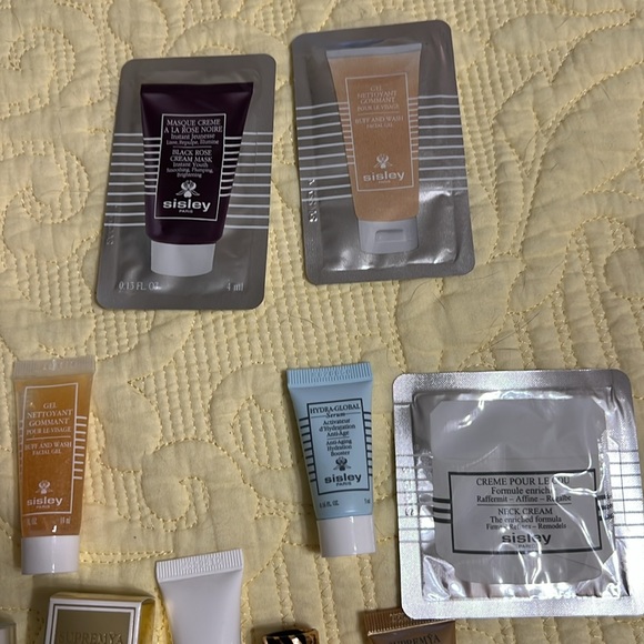 Sisley Paris Makeup Bundle - Picture 3 of 7